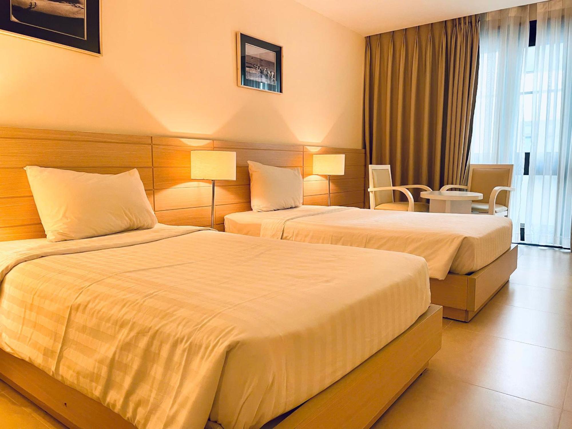 Nhi Phi Hotel Nha Trang Extérieur photo